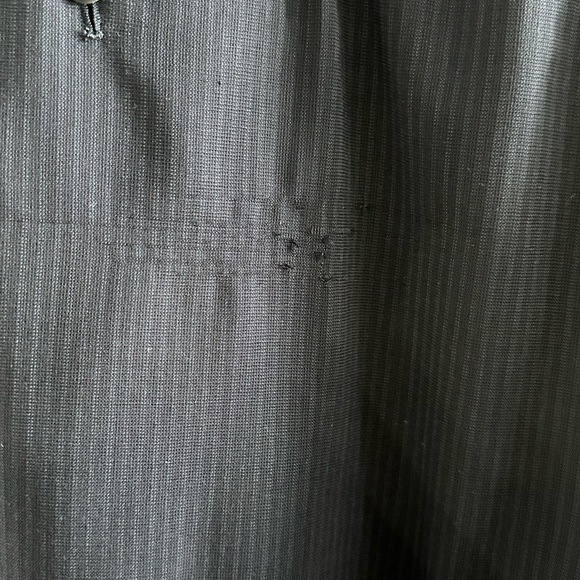 Giorgio Armani Suit - Navy Blue - Picture 10 of 15